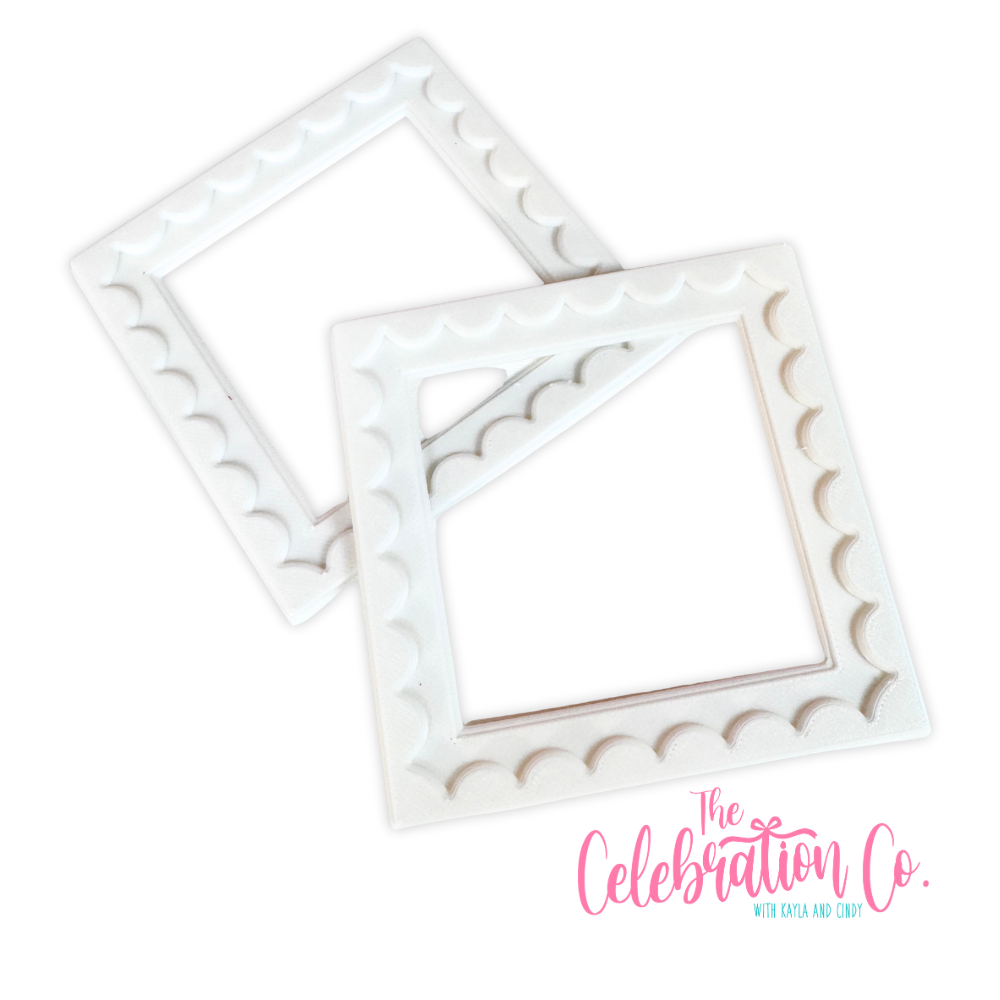 Scalloped Frames – Set of 2 Decorative Accents