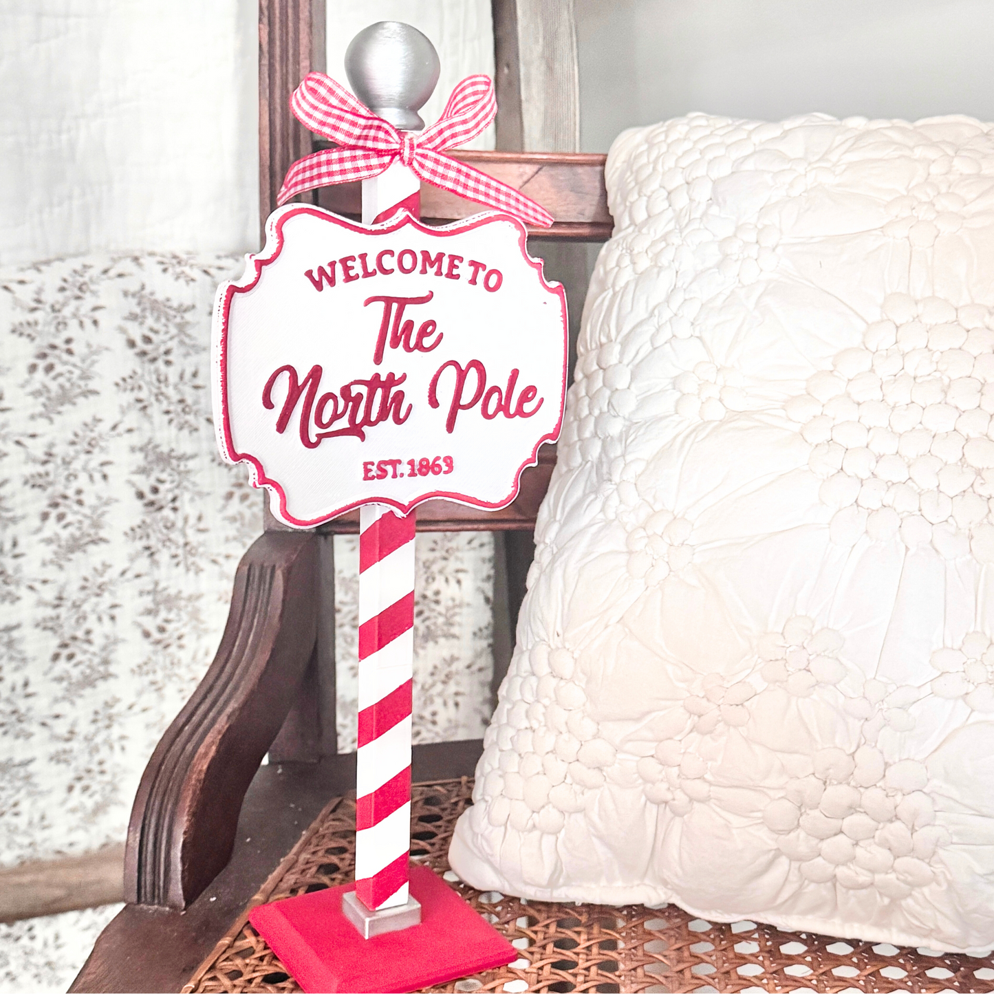 Mini DIY Decor Box (North Pole Sign)