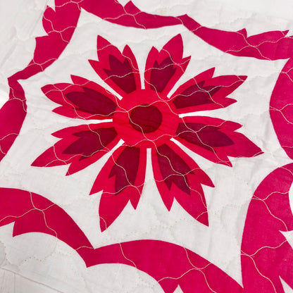 Two Tone Red & White Quilt Fat Quarter