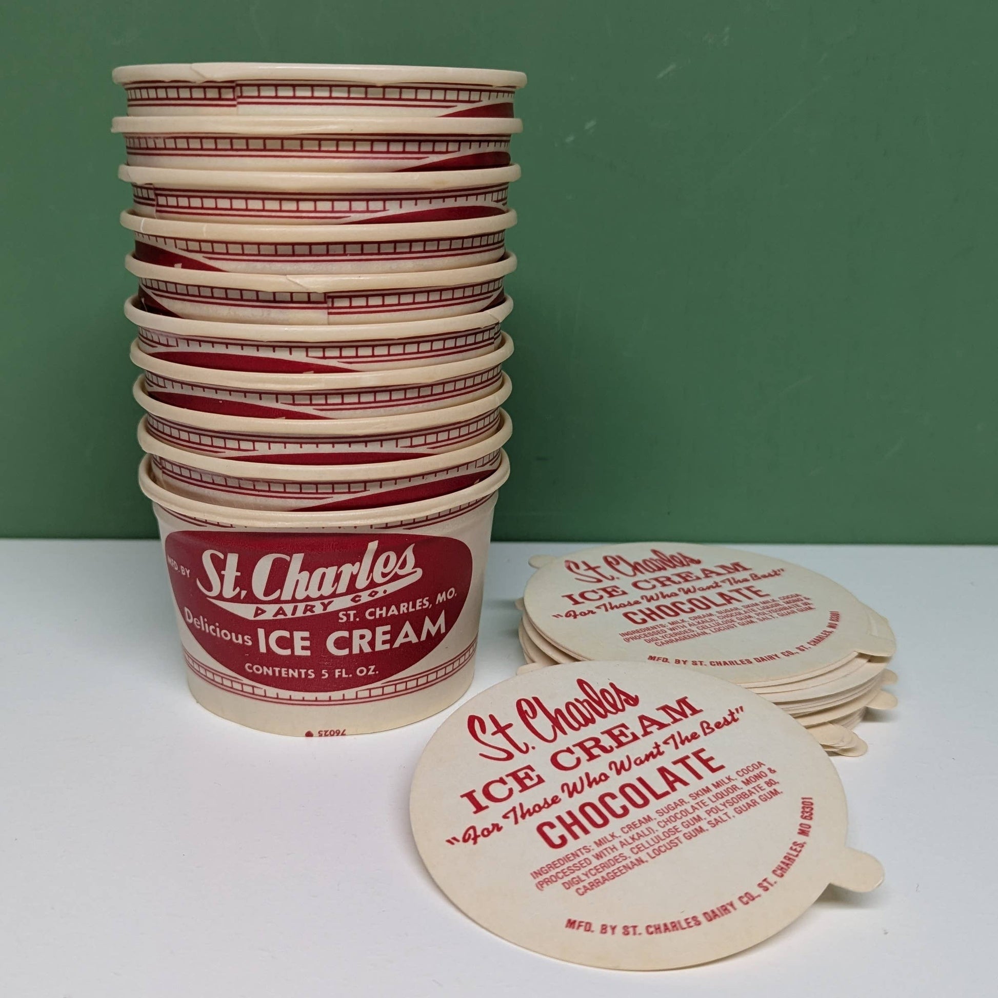 Vintage St Charles Chocolate ice cream cup w/ lid-  vintage- The Celebration Co.